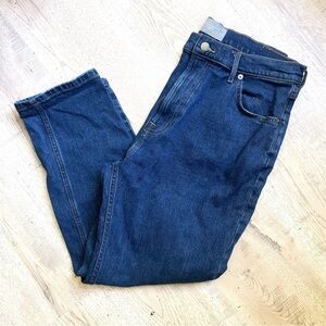 EVERLANE The Original Cheeky Jean. Womens size 32 Crop. Organic Cotton